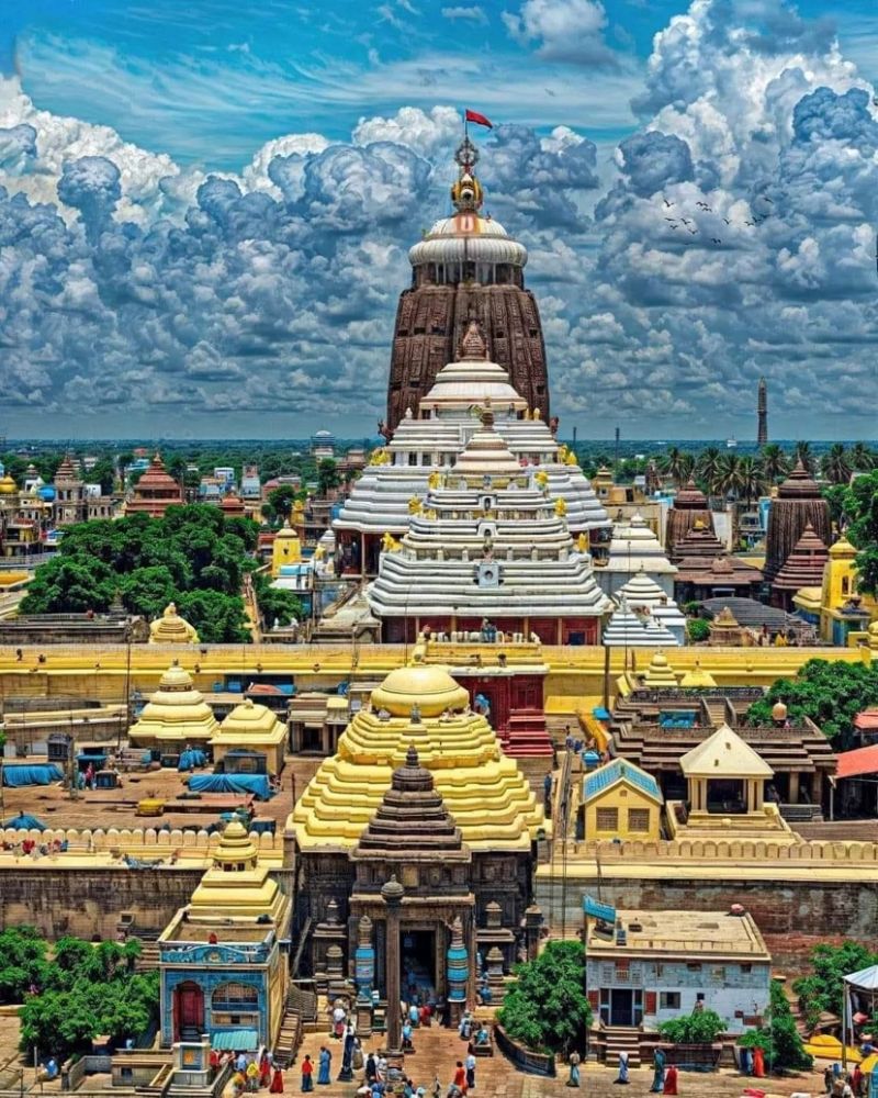 Puri Beach and Jagannath Temple